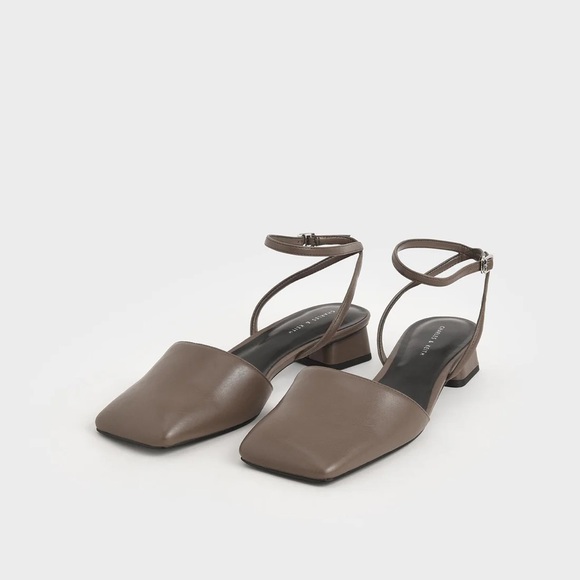 Charles & Keith | Square Toe Ankle Strap Pump in Dark Brown, size 8US/38IT - Picture 1 of 7
